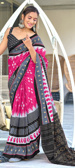 Pink and Majenta color Saree in Cotton fabric with Printed work
