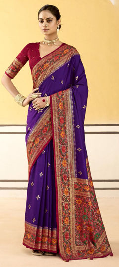 Red and Maroon color Saree in Silk fabric with Weaving work