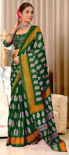 Pink and Majenta color Saree in Cotton, Malmal fabric with Block Print work