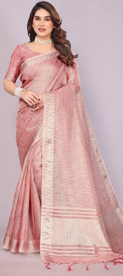 Pink and Majenta color Saree in Jacquard fabric with Weaving work
