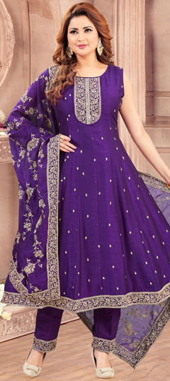 Purple and Violet color Salwar Kameez in Silk fabric with Embroidered, Sequence, Thread, Zari work