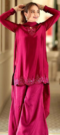 Pink and Majenta color Salwar Kameez in Crepe Silk fabric with Embroidered, Thread work