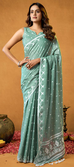 Green color Saree in Cotton fabric with Printed work