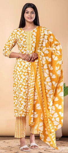 Yellow color Salwar Kameez in Poly cotton fabric with Printed, Thread work