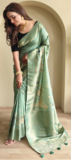 Green color Saree in Viscose fabric with Printed, Weaving work