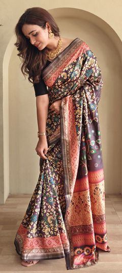 Purple and Violet color Saree in Art Silk fabric with Printed work