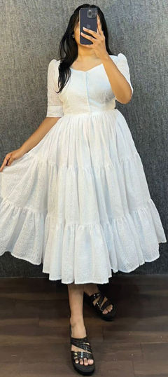White and Off White color Dress in Cotton fabric with Thread work