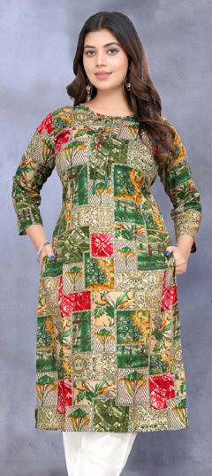 Green color Kurti in Rayon fabric with Floral, Printed work