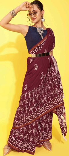 Red and Maroon color Saree in Viscose fabric with Printed work