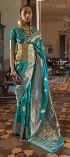 Blue color Saree in Handloom fabric with Weaving work