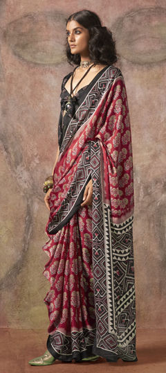 Red and Maroon color Saree in Georgette fabric with Printed work