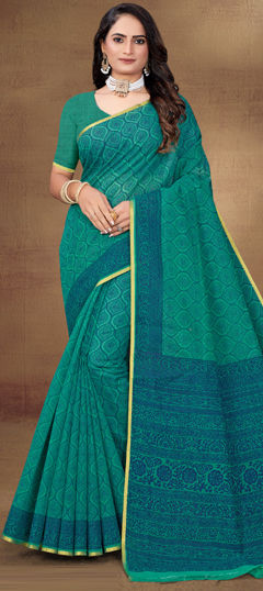 Green color Saree in Cotton fabric with Printed work