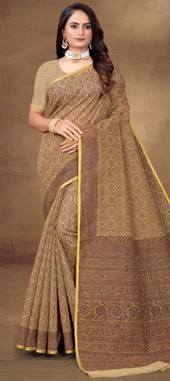 Beige and Brown color Saree in Cotton fabric with Printed work