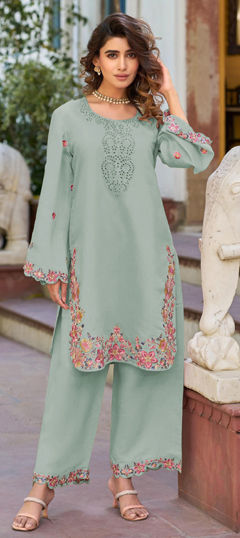 Green color Salwar Kameez in Cotton fabric with Embroidered, Resham, Sequence work