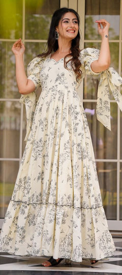 White and Off White color Gown in Rayon fabric with Digital Print, Floral work
