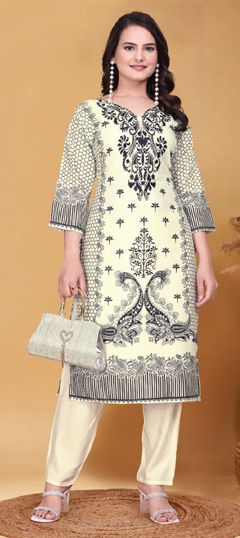 Multicolor color Salwar Kameez in Muslin fabric with Printed work