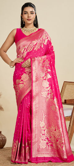 Pink and Majenta color Saree in Kanjeevaram Silk fabric with Weaving work