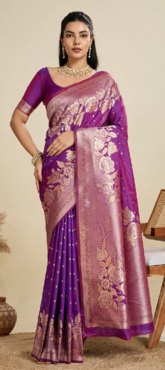 Pink and Majenta color Saree in Kanjeevaram Silk fabric with Weaving work