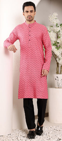 Pink and Majenta color Kurta Pyjamas in Cotton fabric with Printed work