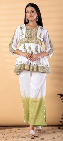 Green, White and Off White color Co-ords Set in Cotton, Malmal fabric with Floral, Printed, Tye n Dye work