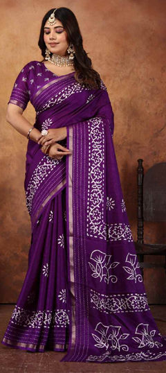 Purple and Violet color Saree in Cotton fabric with Printed work