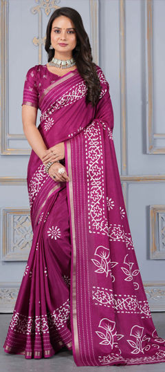 Purple and Violet color Saree in Cotton fabric with Printed work