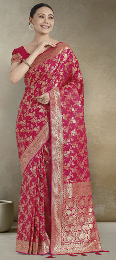 Pink and Majenta color Saree in Banarasi Silk fabric with Weaving work
