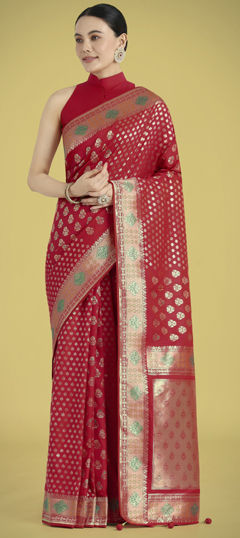 Red and Maroon color Saree in Banarasi Silk fabric with Weaving work