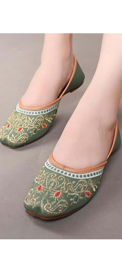 Green color Women Shoes in Rubber fabric with Embroidered work