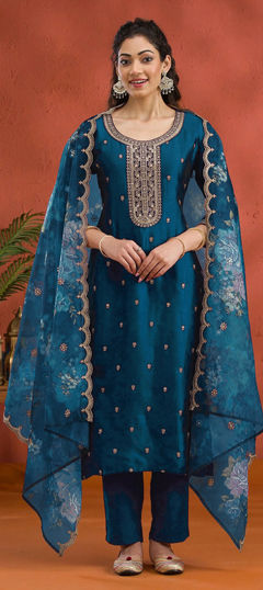 Blue color Salwar Kameez in Viscose fabric with Embroidered, Thread, Zari work
