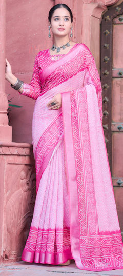 Pink and Majenta color Saree in Cotton, Linen fabric with Bandhej, Digital Print work