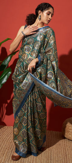 Green color Saree in Tissue fabric with Printed work