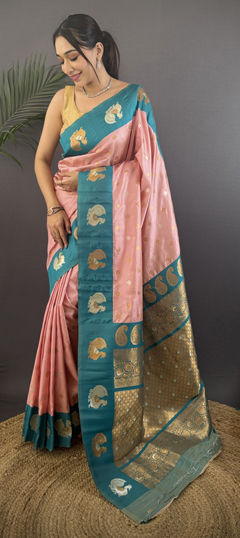 Pink and Majenta color Saree in Banarasi Silk fabric with Weaving work