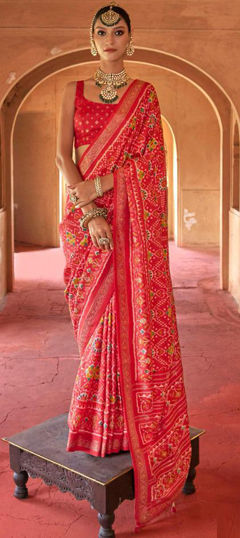 Pink and Majenta color Saree in Art Silk fabric with Printed work