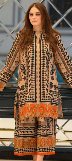 Beige and Brown color Salwar Kameez in Crepe Silk fabric with Printed work
