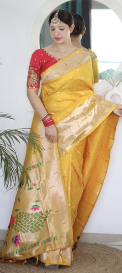 Yellow color Saree in Silk fabric with Weaving, Zari work