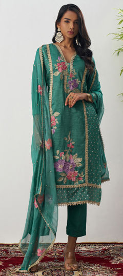 Green color Salwar Kameez in Crushed Silk fabric with Bugle Beads, Embroidered, Lace, Thread work