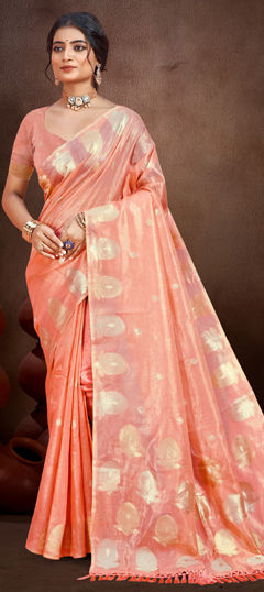 Pink and Majenta color Saree in Silk cotton fabric with Weaving work