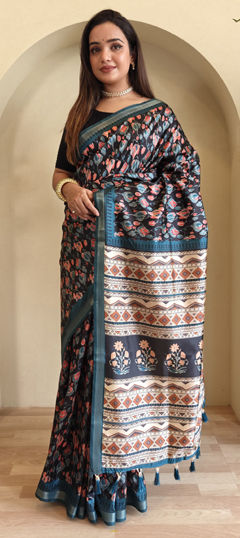 Beige and Brown color Saree in Viscose fabric with Printed work