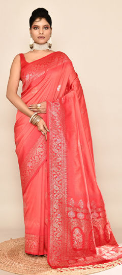 Pink and Majenta color Saree in Banarasi Silk fabric with Weaving work