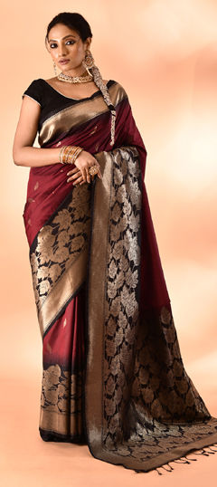 Red and Maroon color Saree in Banarasi Silk fabric with Weaving work