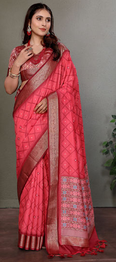 Red and Maroon color Saree in Banarasi Silk fabric with Weaving work