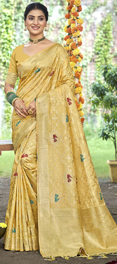 Yellow color Saree in Silk fabric with Weaving work
