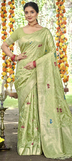 Green color Saree in Silk fabric with Weaving work
