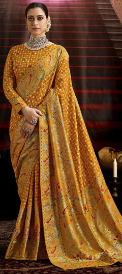 Yellow color Saree in Tussar Silk fabric with Bandhej, Printed work