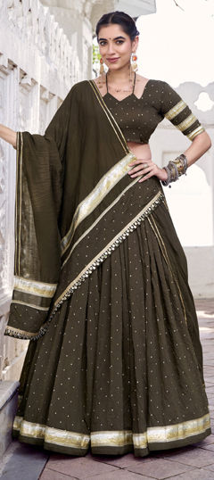 Green color Ready to Wear Lehenga in Chanderi Silk fabric with Gota Patti, Weaving work