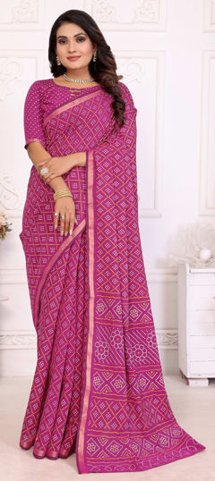 Pink and Majenta color Saree in Cotton fabric with Bandhej, Printed work