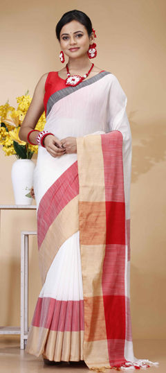 White and Off White color Saree in Cotton fabric with Printed work