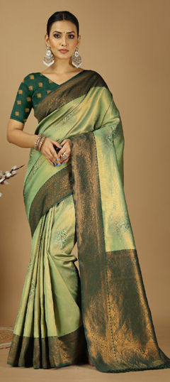 Green color Saree in Handloom fabric with Weaving work