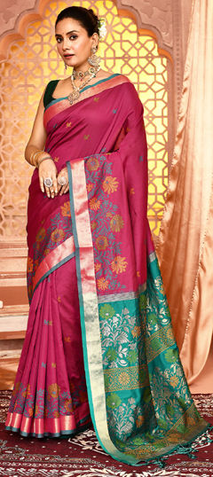 Pink and Majenta color Saree in Silk fabric with Weaving work